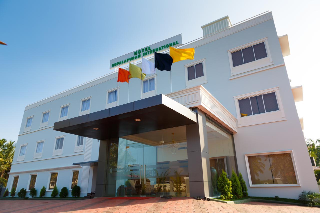 Hotel Gopalapuram International Pollāchi Exterior foto